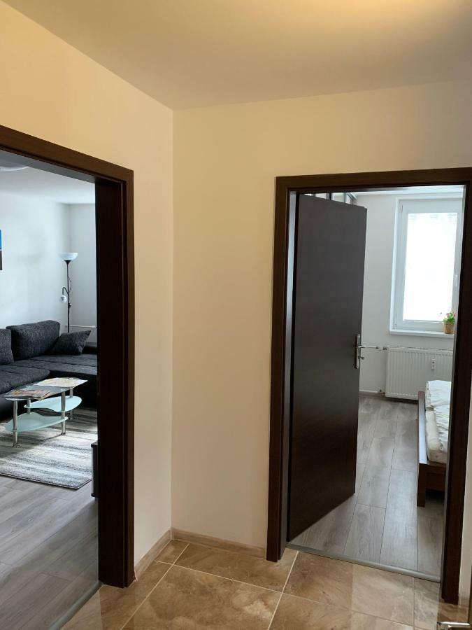 Apartament Tt10 Botanicka Trnava Eksteriør bilde