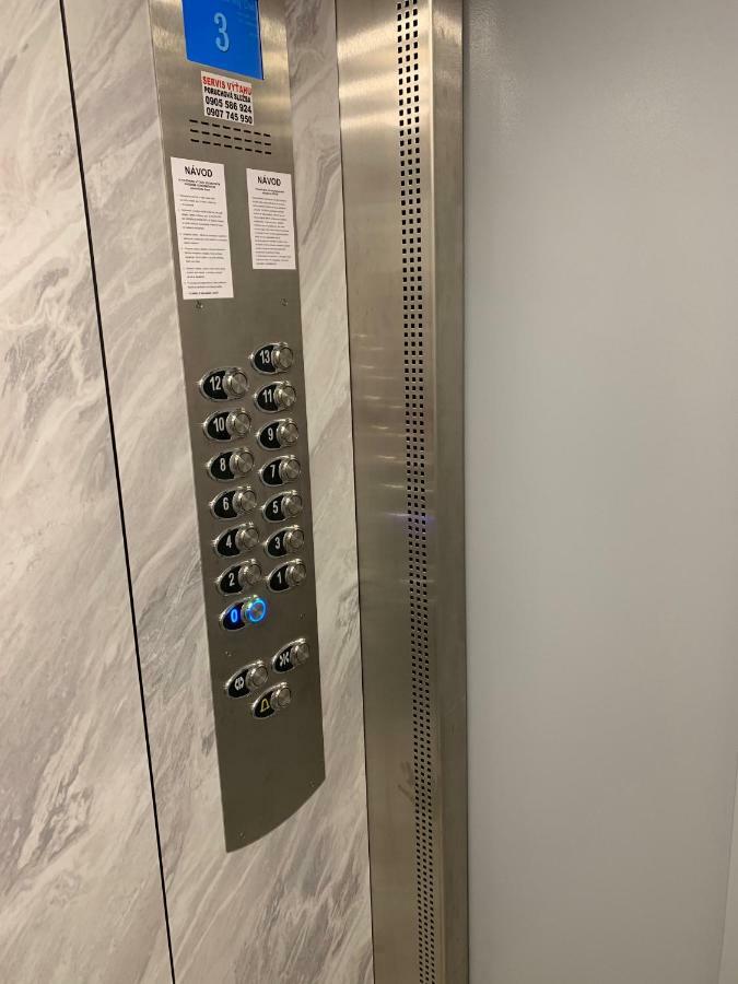 Apartament Tt10 Botanicka Trnava Eksteriør bilde